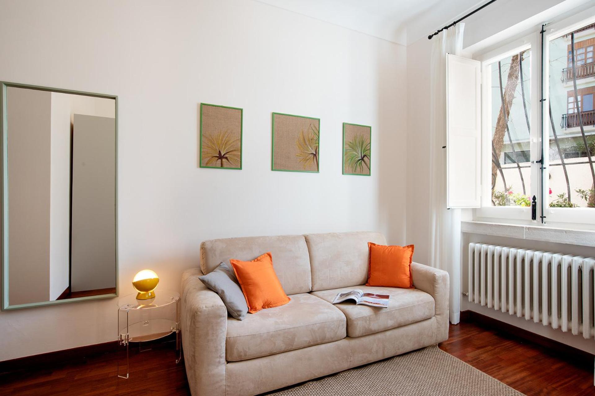 In Con Giardino - Numeroquattro Apartment