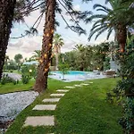 Appartamento In Villa Con Giardino - Numeroquattro